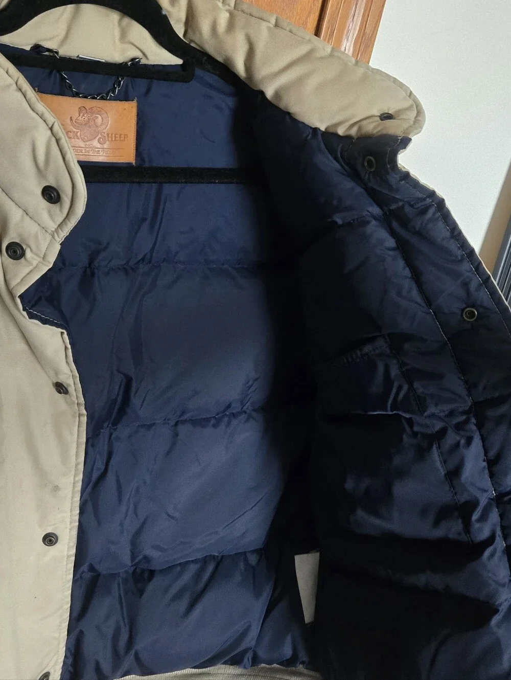 Black Sheep Mens XL Tan Puffer Utility Vest Navy Lined Snap Front Vintage Style